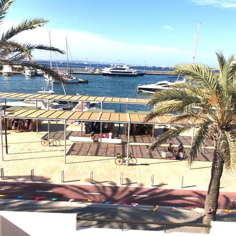 Apartamentos Mar I Vent Puerto De 라세비나 외부 사진
