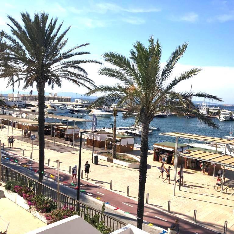 Apartamentos Mar I Vent Puerto De 라세비나 외부 사진